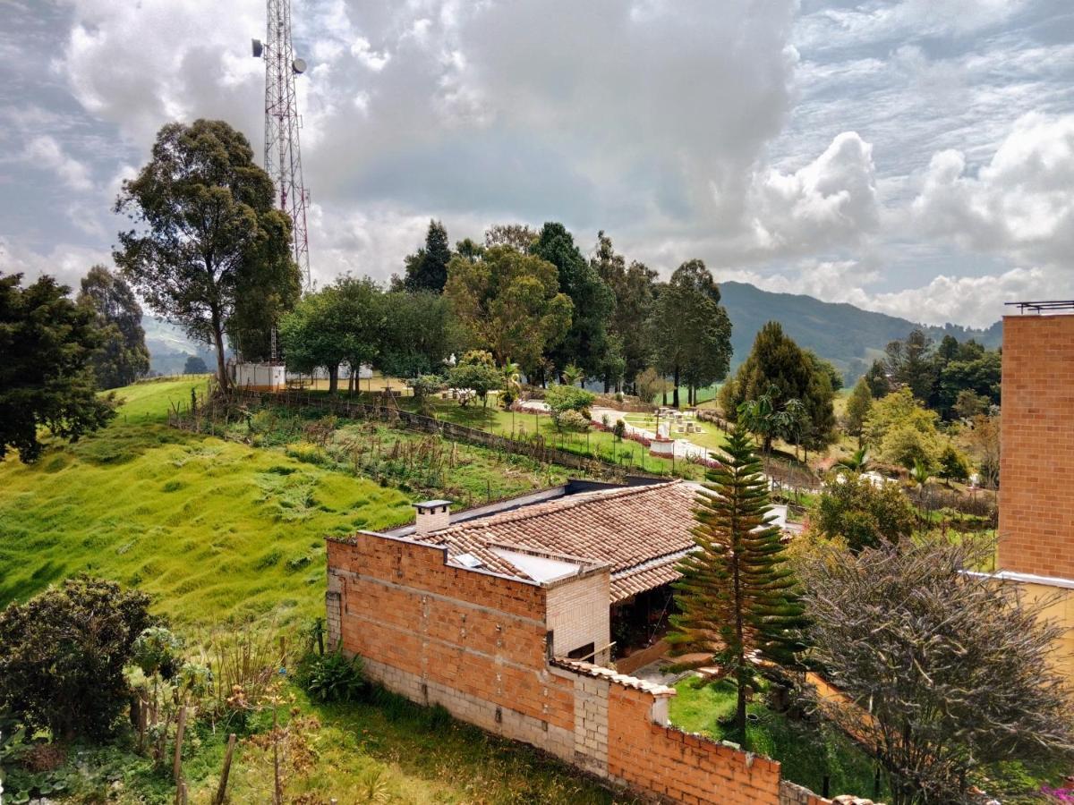 Hermosa Y Amplia Habitacion - Bano Privado San Pedro (Antioquia)